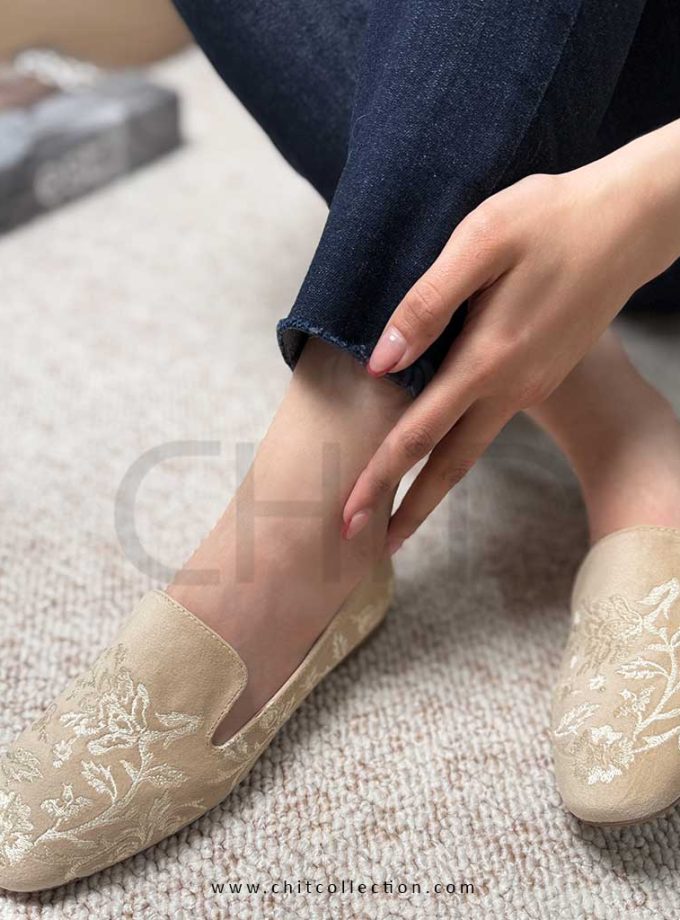 کالج رویه بلند گل آرا کرم